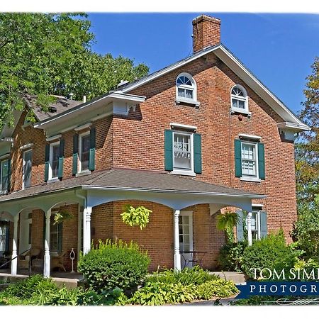 Willard Richards Inn Nauvoo Exterior photo